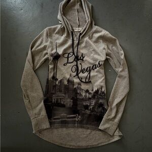 Sweet Gisele new york Las Vegas Graphic Hoodie Pullover - Gray